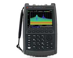 Keysight FieldFox series B первые частотные анализаторы с полосой анализа в реальном времени 100 МГц