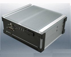 EPS-QM57  промышленный компьютер для работы в беспроводных сетях 3G и WiFi