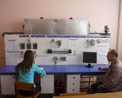 Приборный стенд для лабораторных работ по курсу Электрооборудование промышленных предприятий