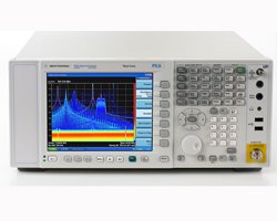 опция анализа спектра сигналов в реальном времени для анализаторов Agilent PXA