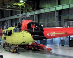 Пульт управления микроклиматом в камерах для ремонта вертолетов Robinson